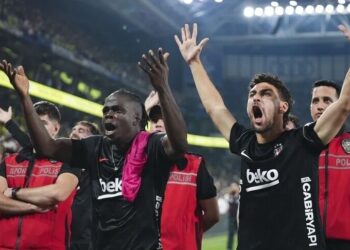 Beşiktaş, bir sezonluk aranın ardından derbi kazandı