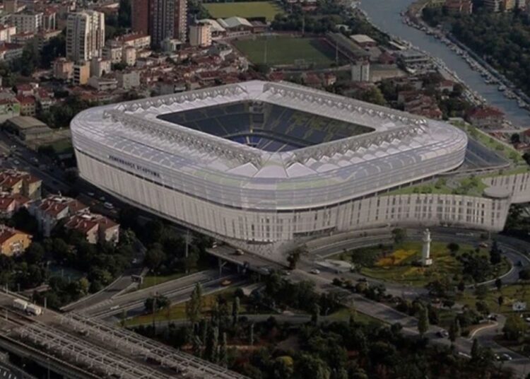 Fenerbahçe’den Kadıköy’e dev operasyon! Stat 64 bine çıkıyor, hedef 25 milyon euro 1 Fenerbahçe’den Kadıköy’e dev operasyon! Stat 64 bine çıkıyor, hedef 25 milyon euro