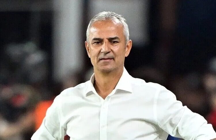 Fenerbahçe, teknik direktör İsmail Kartal'ın görevinin başında olduğunu açıkladı 1 Fenerbahçe, teknik direktör İsmail Kartal’ın görevinin başında olduğunu açıkladı