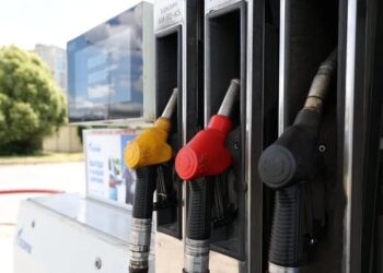 Rusya’da benzin sıkıntısı yeniden gündemde