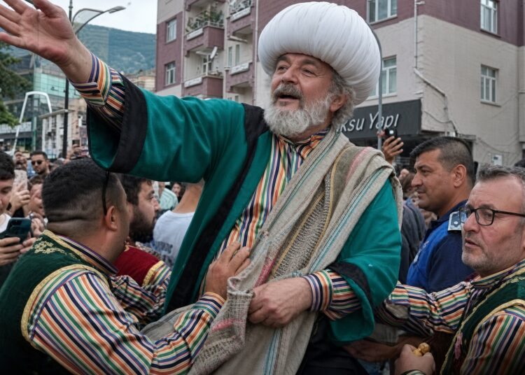 "Eşeğe kayyum atandım” dedi, hakkında soruşturma başlatıldı 1 “Eşeğe kayyum atandım” dedi, hakkında soruşturma başlatıldı