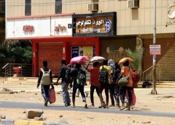 Suna Yaman yazdı I Sudan’da bir nesil yok oluyor! Okul sıraları boş, çocuklar cephede