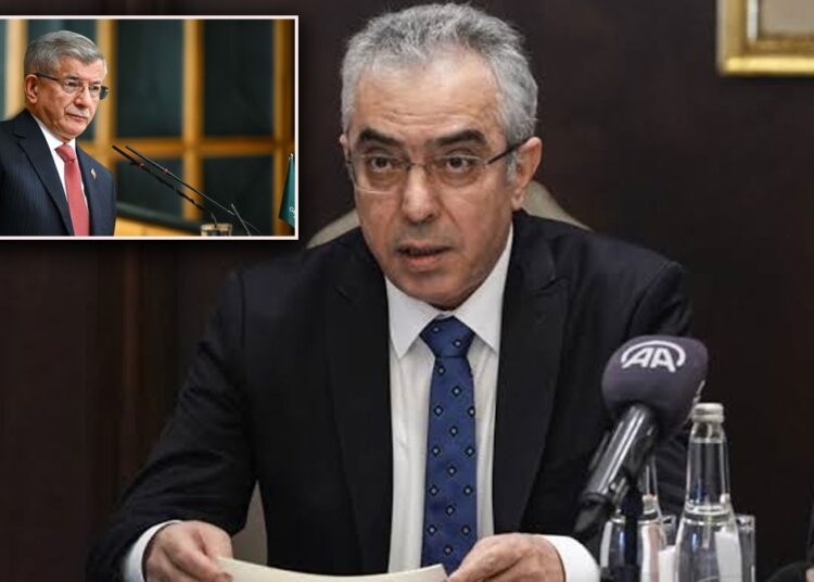 Uçum: “Türkiye Cumhuriyeti’nin seçilmiş son başbakanı” ifadesi uydurma bir sıfat 1 Uçum: “Türkiye Cumhuriyeti’nin seçilmiş son başbakanı” ifadesi uydurma bir sıfat