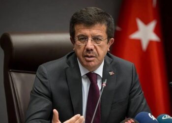 Fon iddialarını doğrulayan Zeybekçi: Biz de mağdurlardan biriyiz