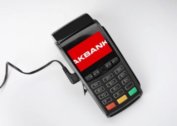 Neşe Polat yazdı I BDDK’dan Akbank’ın POS ücret uygulamasına kritik yanıt: Ticari faaliyetini sonlandıran müşteriden ücret alınamaz