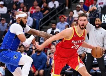Alperen Şengün, sezona “double-double” ile başladı
