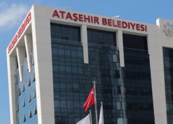 Ataşehir'de 17 yıllık CHP yönetimi sona erdi: AK Partili Orhan başkanvekili seçildi 1 Ataşehir’de 17 yıllık CHP yönetimi sona erdi: AK Partili Orhan başkanvekili seçildi