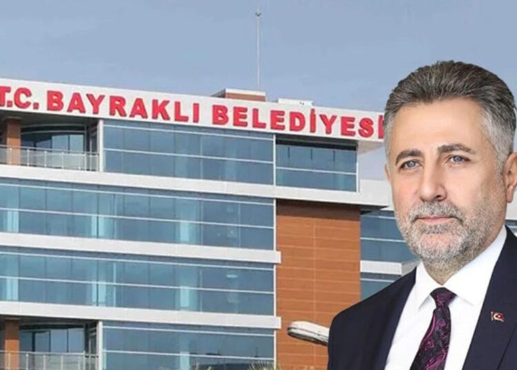 Bayraklı Belediyesi’ne yolsuzluk operasyonu: Eski belediye başkanı dahil 45 gözaltı 1 Bayraklı Belediyesi’ne yolsuzluk operasyonu: Eski belediye başkanı dahil 45 gözaltı