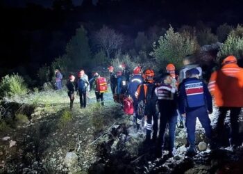 Kanyonda mahsur kalan İHH gönüllülerinden 3’ü kurtarıldı, biri hayatını kaybetti