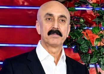 Ünlü kuyumcuya işyerinin önünde silahlı saldırı