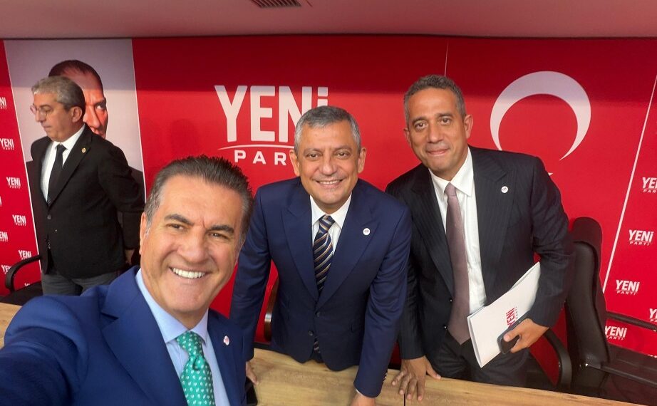 Mustafa Sarıgül Yeni Parti’den istifa etti