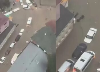 İstanbul’da sağanak alarmı: Yollar göle döndü, evleri su bastı