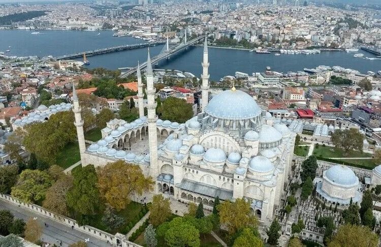 Süleymaniye Camisi’nin bilinmeyen detayları restorasyonlarla açığa çıktı